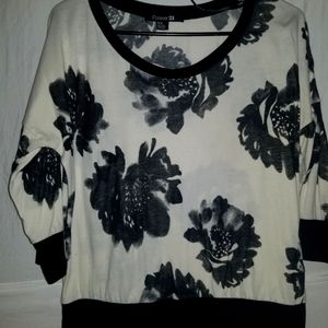 Forever 21 3/4 sleeve sweater